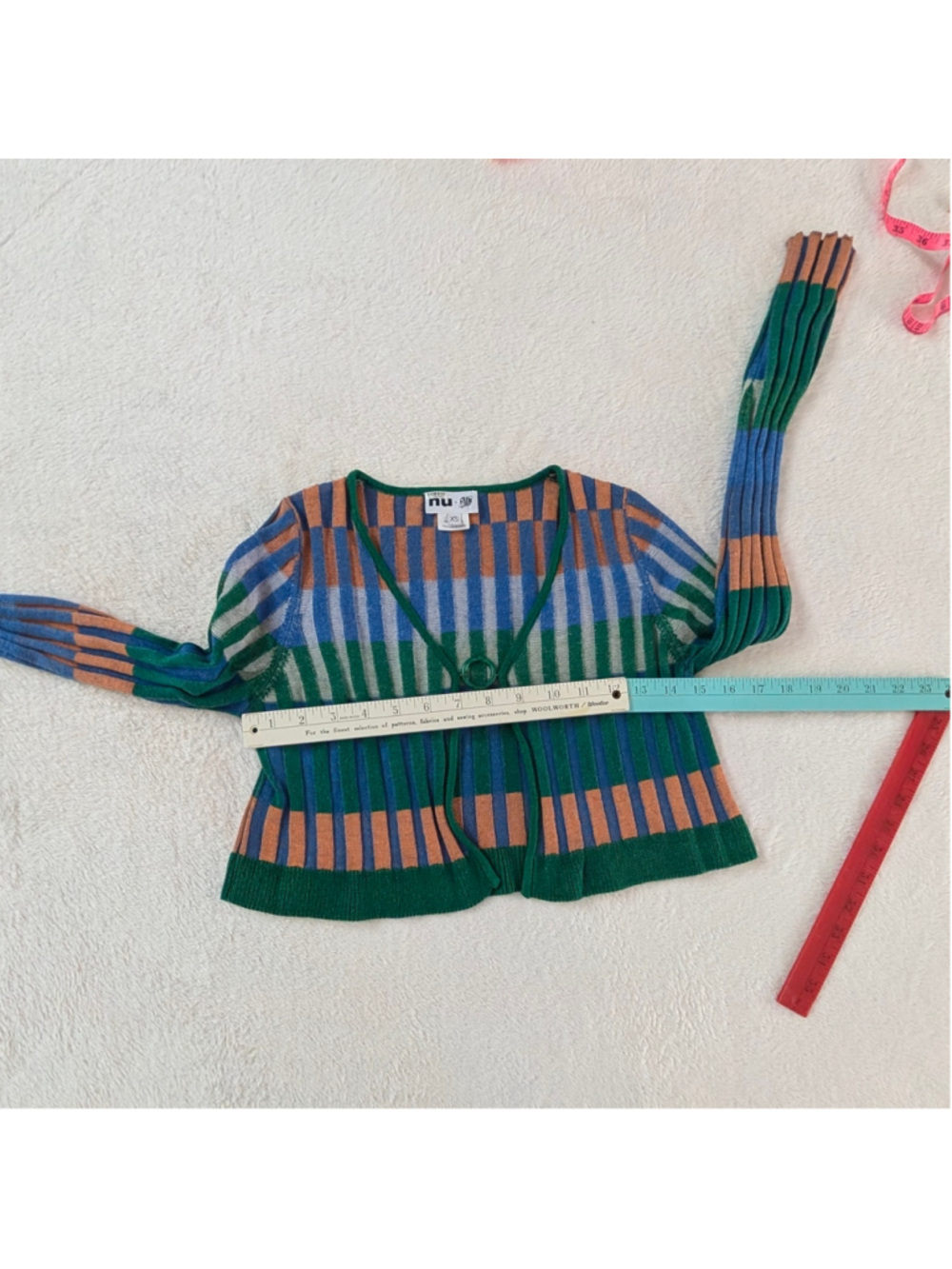 Nuuly x Find Me Now Colorblock Knit Cropped Cardigan - XS - Picture 4 of 8